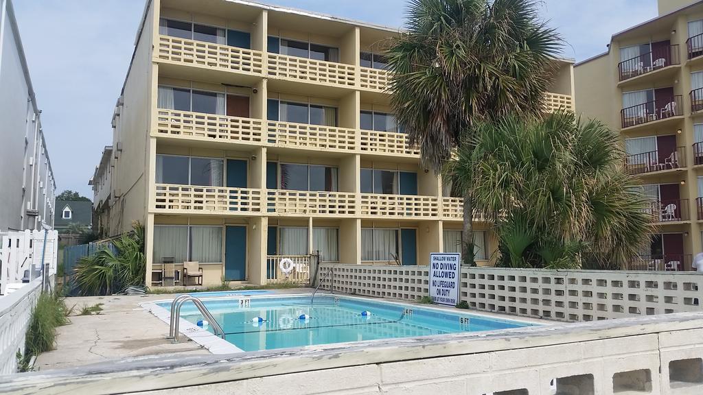 Beach Walk Hotel Myrtle Beach Exterior photo